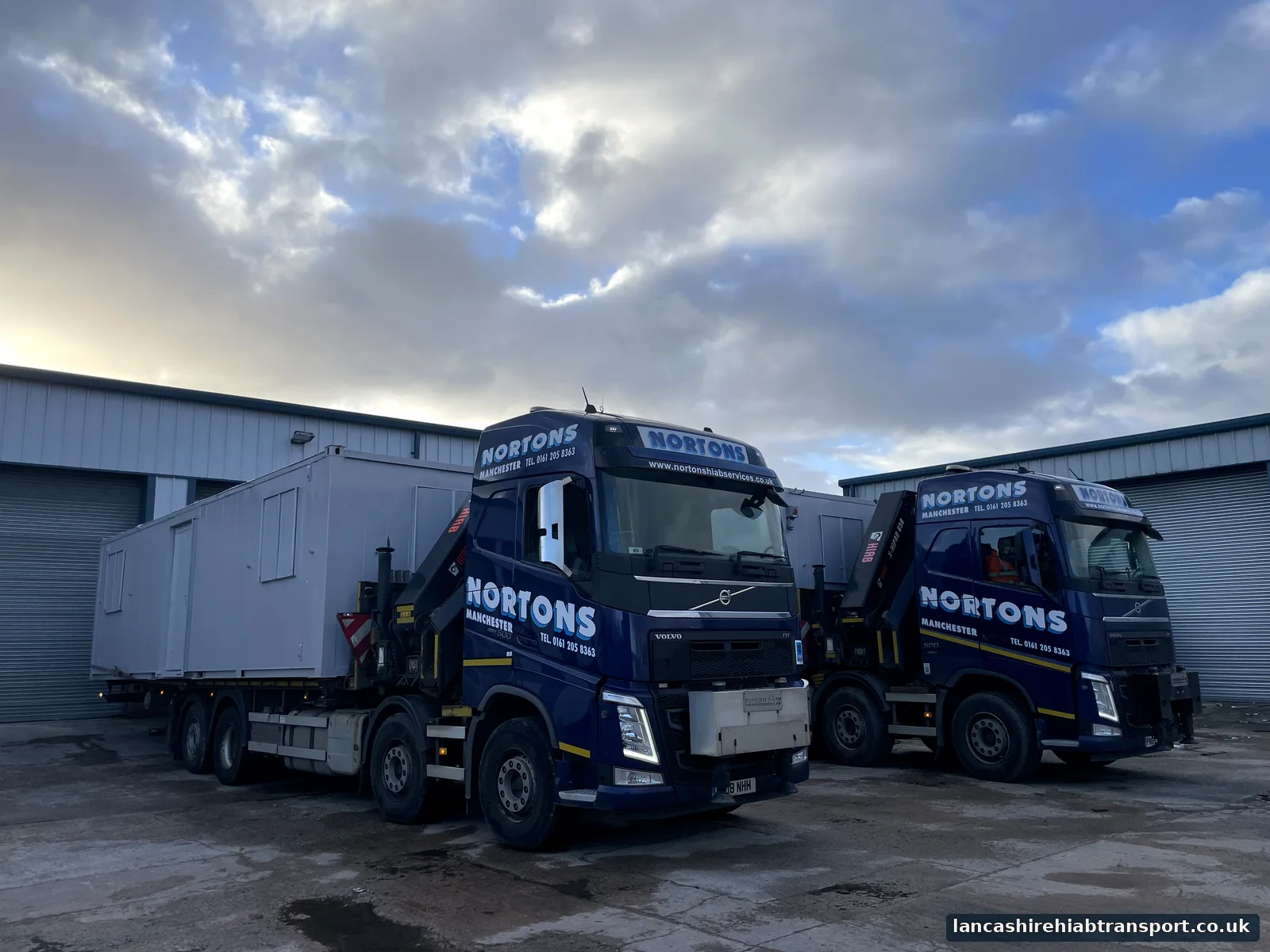 Portable cabins transported by Hiab lorries