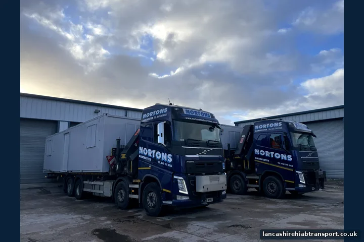 Portable cabins transported by Hiab lorries